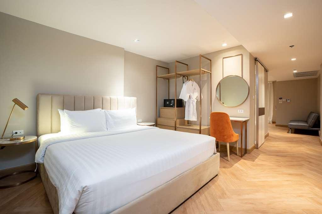 Away Riverside Kene Khách sạn 4*